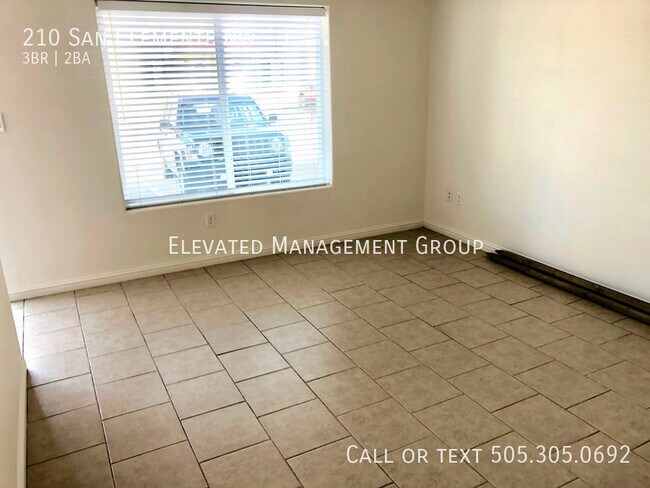 Building Photo - 210 San Clemente Ave NW