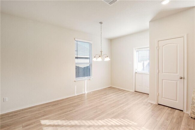 Building Photo - 224 Purple Heart Dr