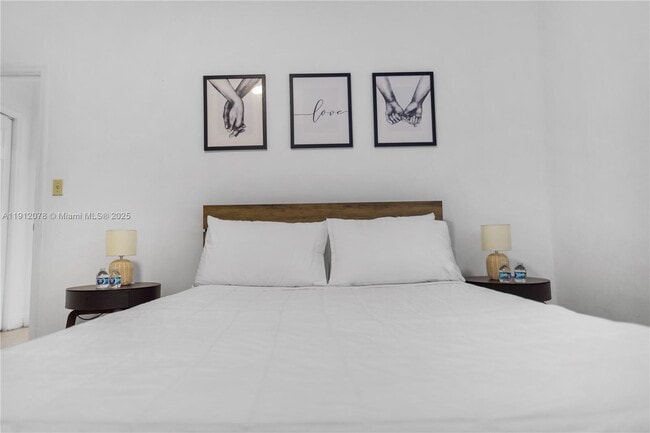 Building Photo - 301 86th St