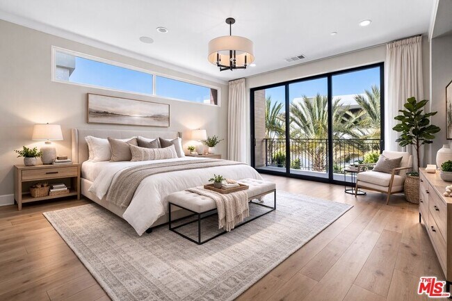 Building Photo - 5909 Coral Pl