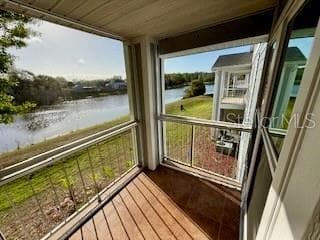 Building Photo - 2565 Grassy Point Dr