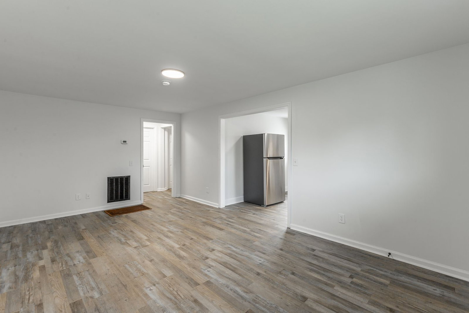 Building Photo - 2171 Dugan St