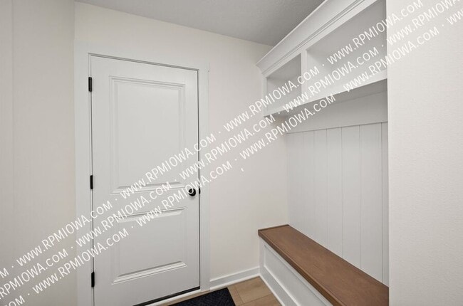 Building Photo - 209 12th Ct NW