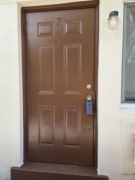 Building Photo - 2245 Fillmore St