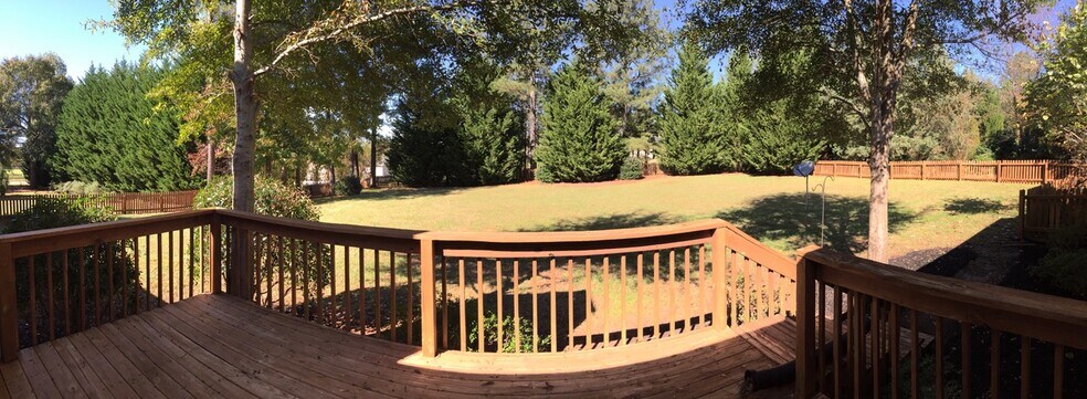 Building Photo - 6 Pearle Brook Ln