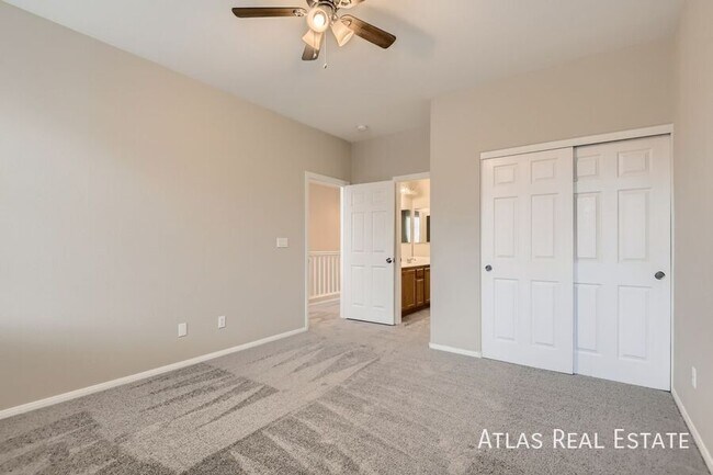 Building Photo - 9826 Mandrake Falls St