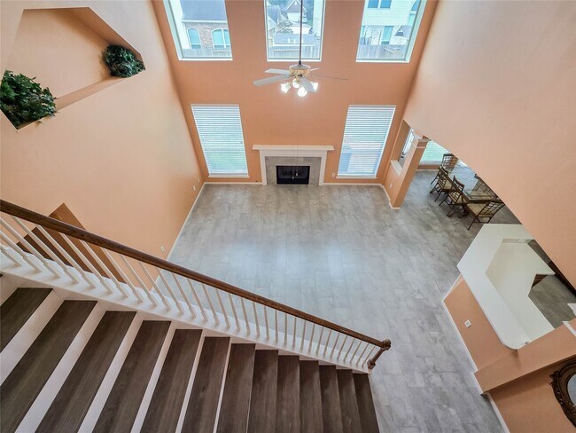 Building Photo - 7519 Lassiter Hollow Ln
