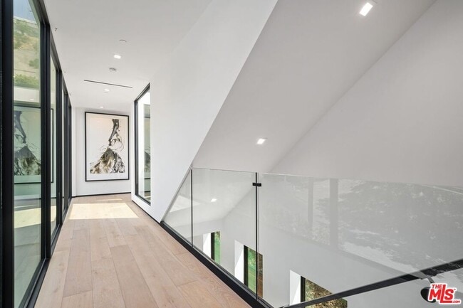 Building Photo - 1200 Angelo Dr