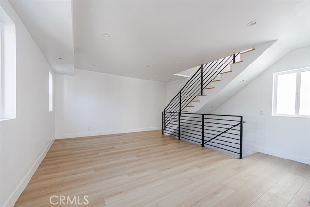 Building Photo - 13461 Beach Ave