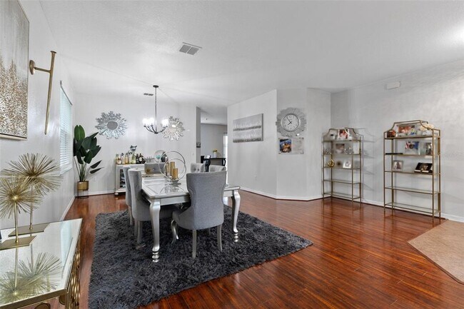 Building Photo - 15210 Montesino Dr
