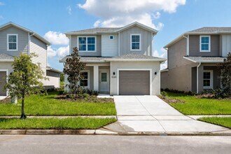 Building Photo - 5359 Vista Lago Dr