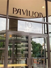 Building Photo - 10 Cottage Pl