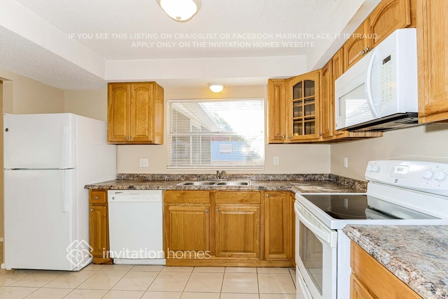 Building Photo - 568 Ironwood Dr