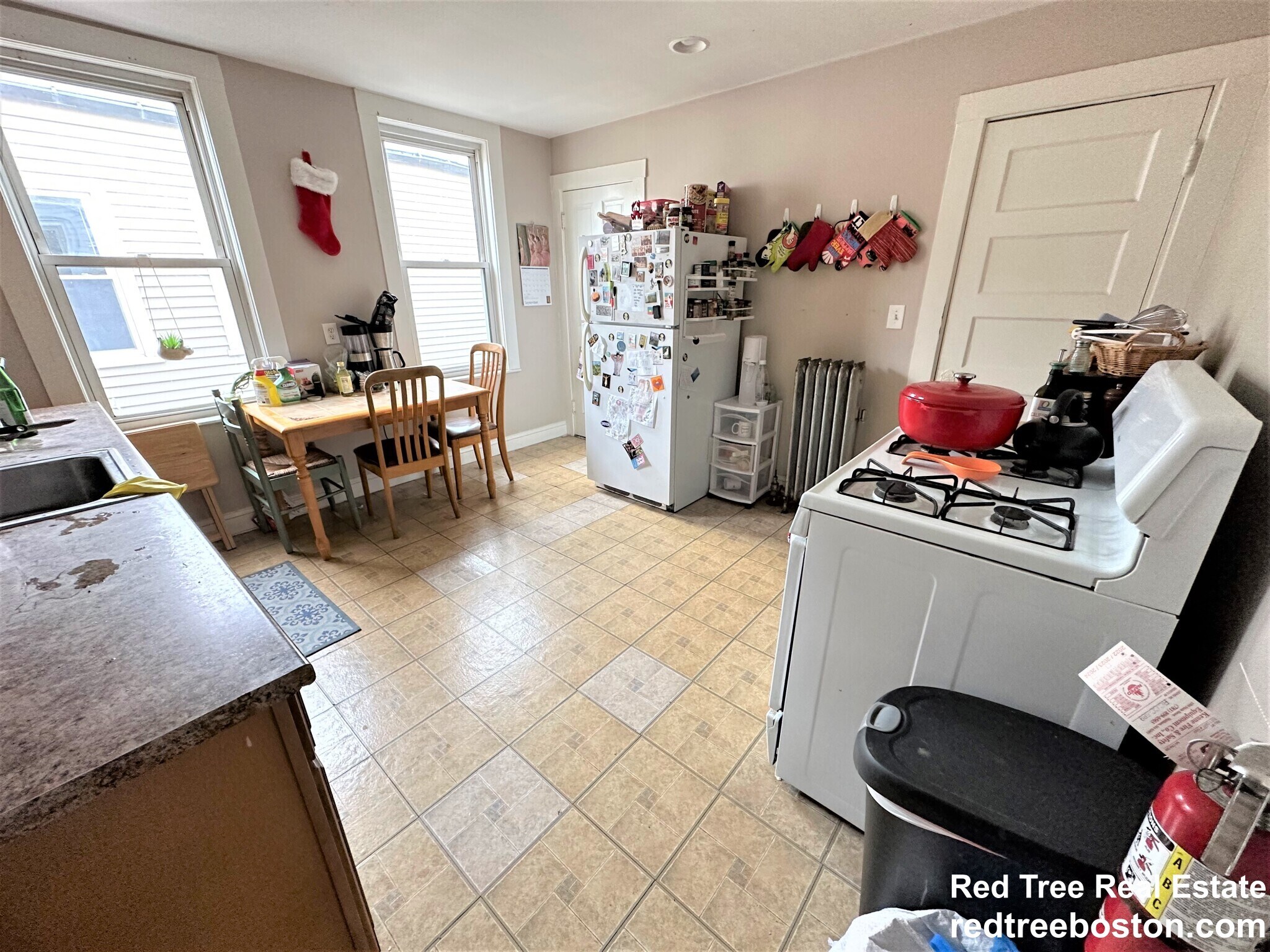 Building Photo - 87 Gardner St