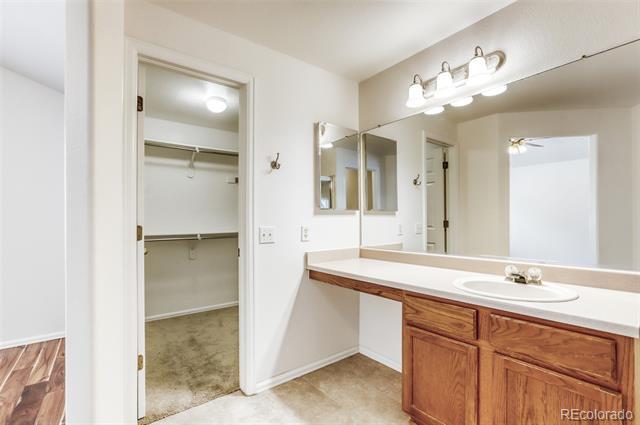 Building Photo - 1633 Deerwood Dr