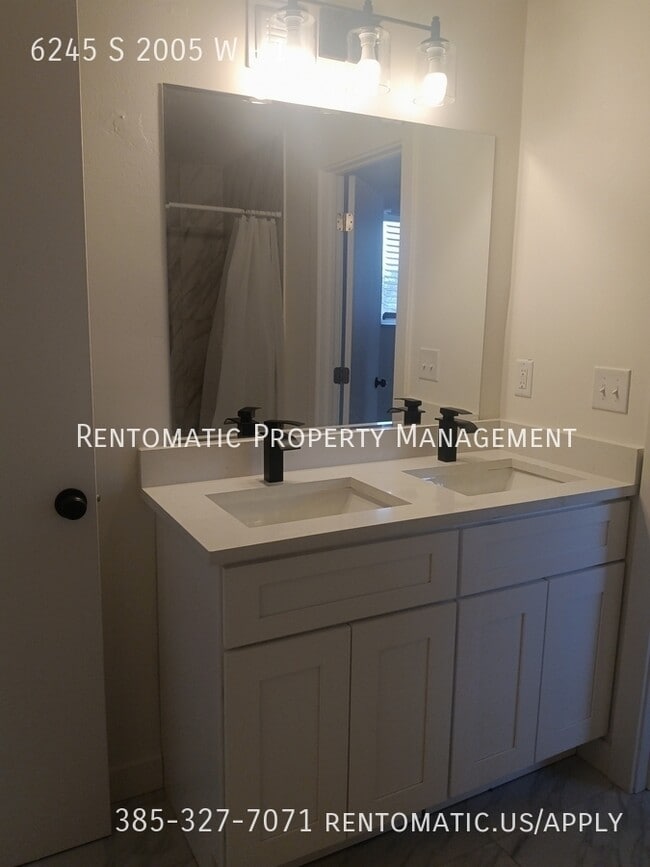 Building Photo - 6245 S 2005 W-1