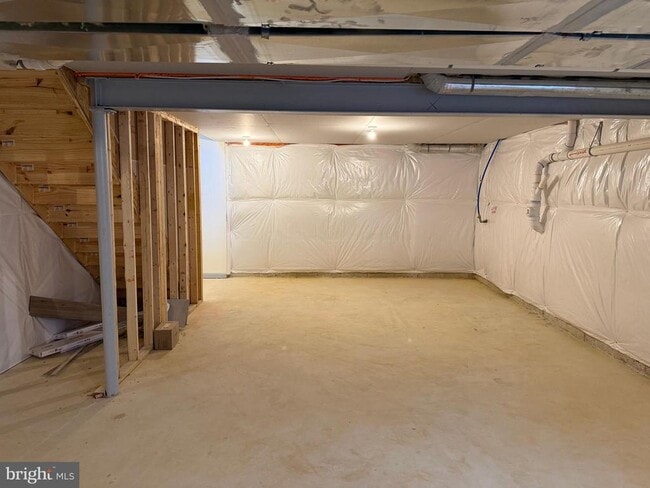 Building Photo - 208 Emmanuel Trl