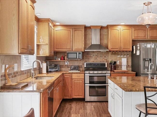 Building Photo - 4708 Hidden River Rd