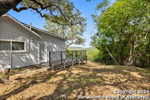 Building Photo - 17807 Hilltop Dr