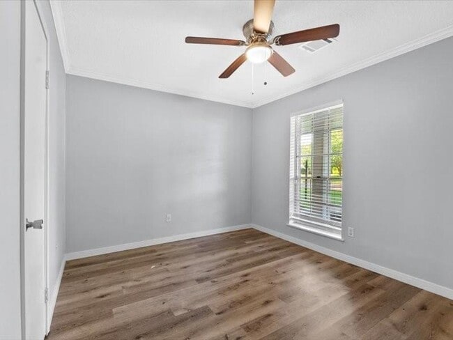 Building Photo - 12615 Pine Bough Ln