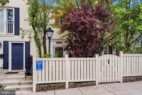 Building Photo - 1513 N Van Dorn St