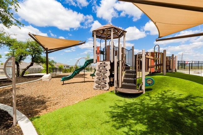 Building Photo - 218 Glass Mountains Wy