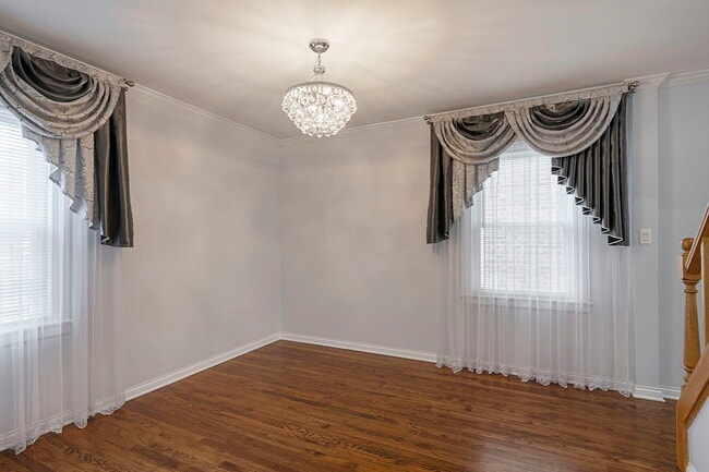 Building Photo - 3519 N Opal Ave