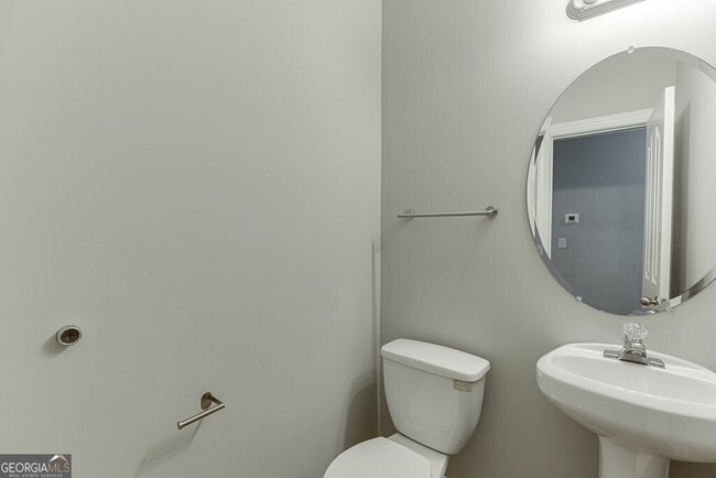 Building Photo - 5252 Catrina Way