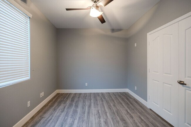 Building Photo - $3,500 For Lease Starting June 1, 2026 4 beds-2.5 Baths 2,421 Sq. Ft.  Amazing Gilbert 85298 Home...