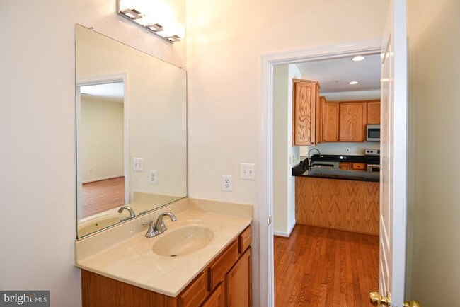 Building Photo - 8784 Lincoln St