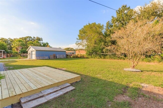 Building Photo - 3911 W Tyson Ave