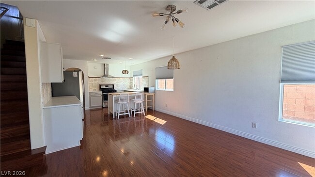 Building Photo - 11173 Vivid Ave