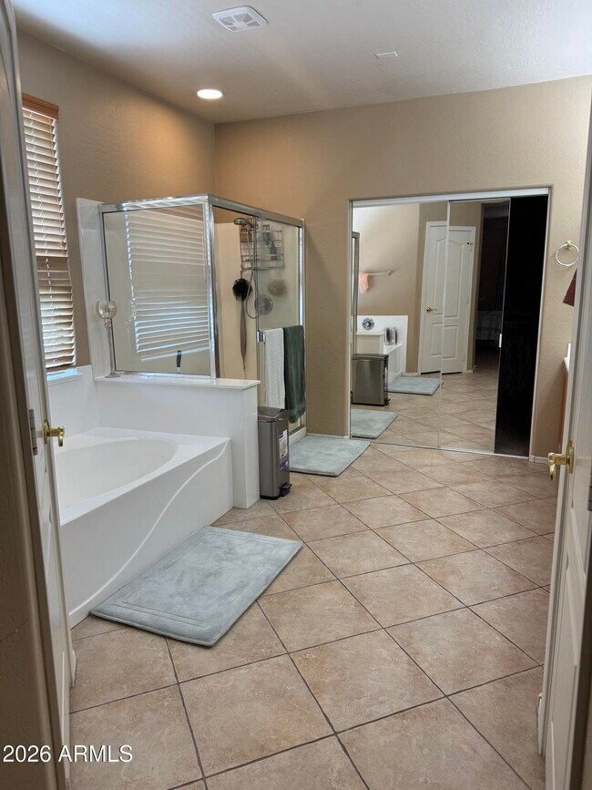 Building Photo - 3928 W Range Mule Dr