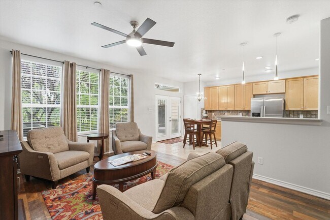 Building Photo - Beautiful 3-Bedroom, 2.5-Bath Townhouse in Plano ISD