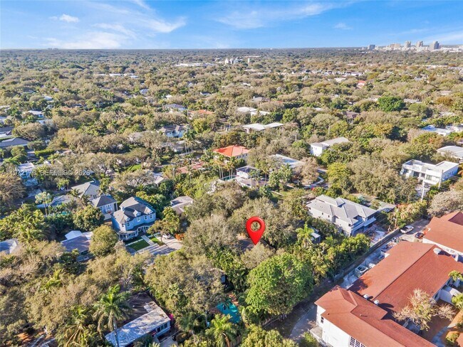 Building Photo - 5111 SW 73rd Terrace