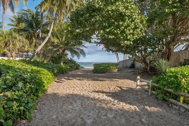 Building Photo - 3000 N Ocean Blvd