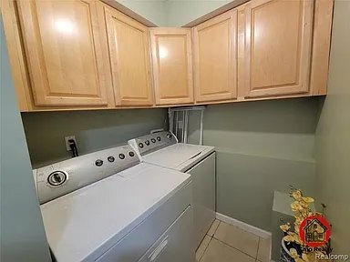 Building Photo - 18311 Norwich St