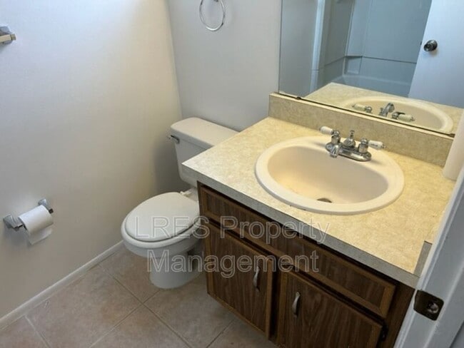 Building Photo - 4603 Lighthouse Cir