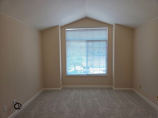 Building Photo - Spacious 5-Bedroom Danville Home with Dramatic High Ceilings & Flexible Living Areas