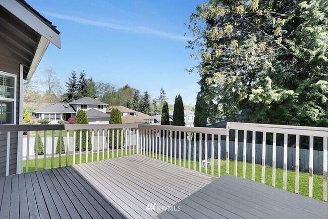 Building Photo - 32306 18Th Avenue Sw