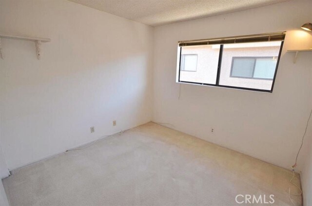Building Photo - 2612 W Grand Ave