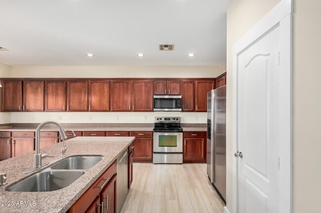 Building Photo - 305 S 165th Dr