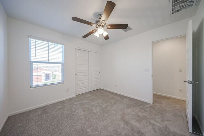 Building Photo - Brand New 5 Bedroom 2.5 Bath Home!