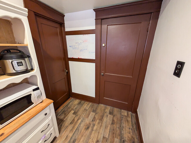 whiteboard corner in kitchen - 140 Peck Ave