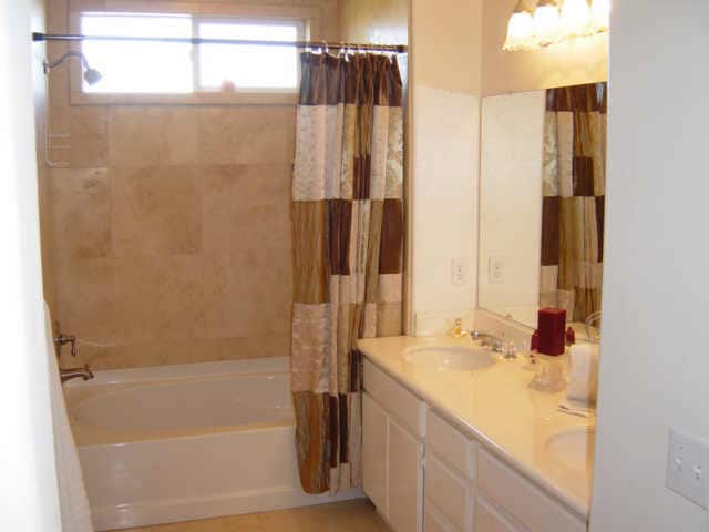Building Photo - 11595 Compass Point Dr N