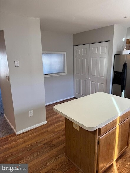 Building Photo - 113 Pinecove Ct