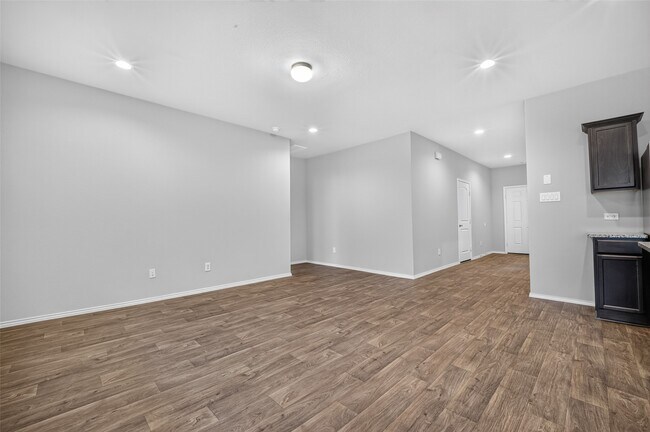 Building Photo - 2330 Georgina Falls Dr