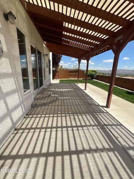 Building Photo - 3200 Cityview Terrace