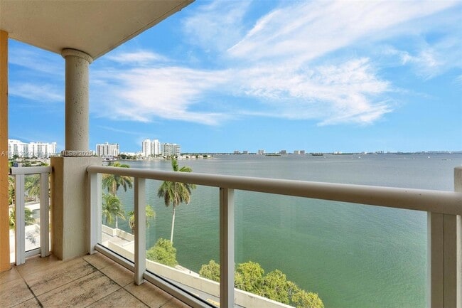 Building Photo - 1625 John F Kennedy Causeway