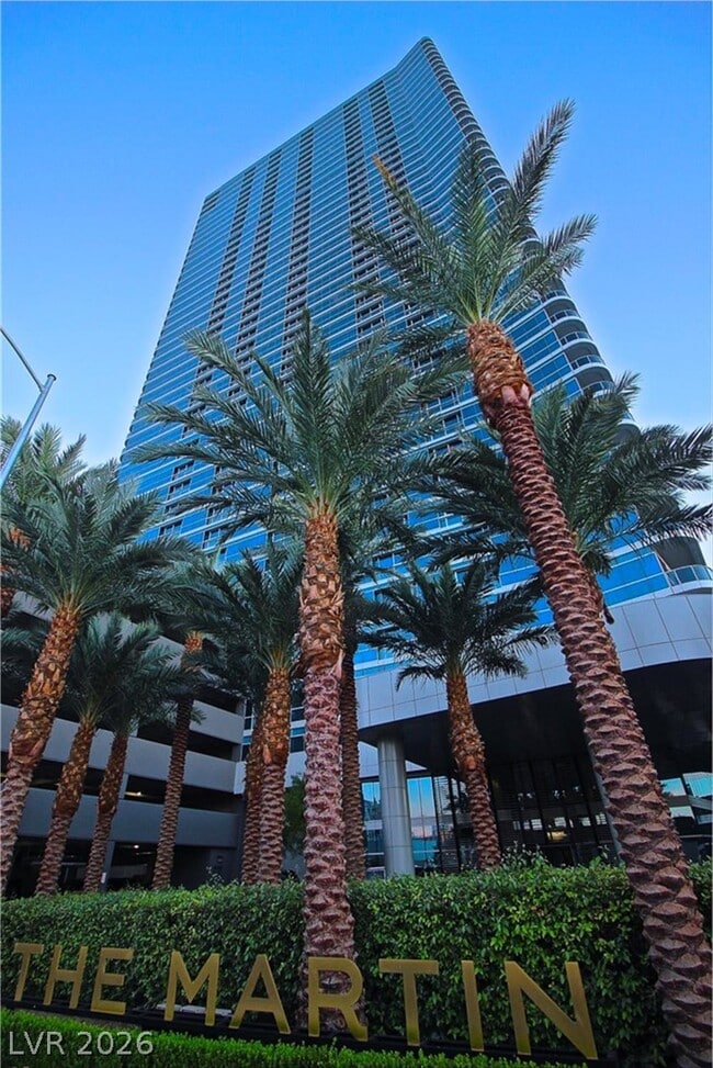 Building Photo - 4471 Dean Martin Dr